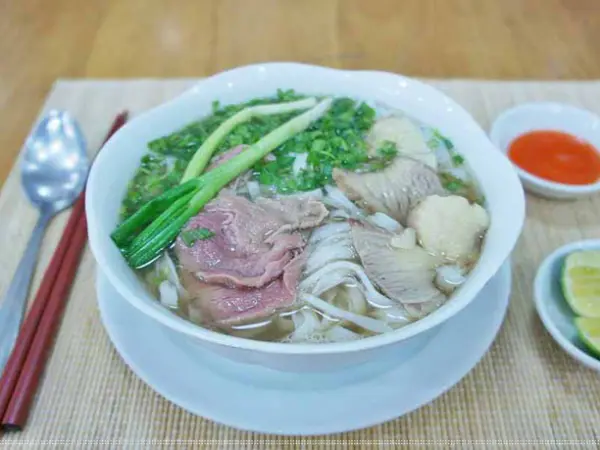 Phở nạm, gầu